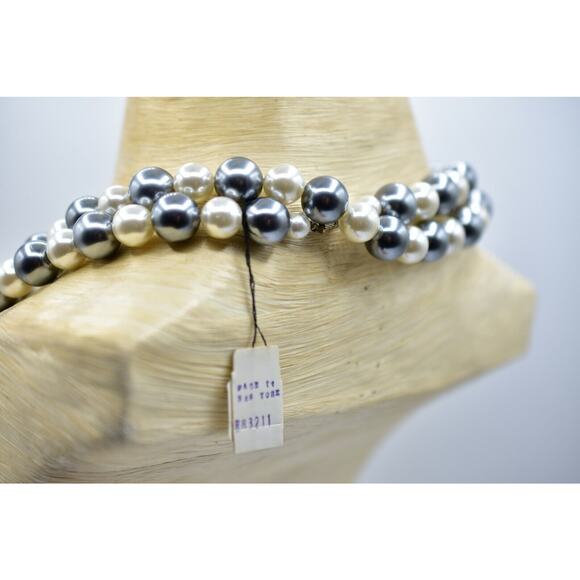 Van Allen Vintage Necklace Faux Pearl Gray White Beaded Robinson's NOS 80s Bin5 - Picture 7 of 12
